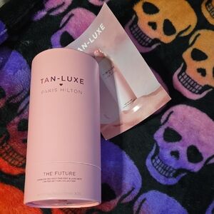 Tan-Luxe Paris Hilton Self-Tan Mousse - Pink